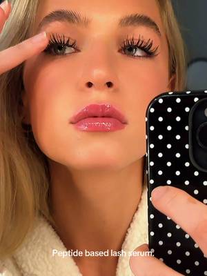 TikTok post by @thatgirlfinds101 for Nuorganic. Caption reads: [...] #lashgrowth #lash #longlashes @nuorganic.
