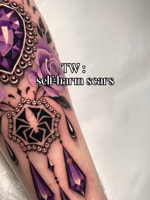 Instagram post by @sarahthirteentattoo for Hustle Butter. Caption reads: [...] UK. 🤍 Proudly sponsored by....