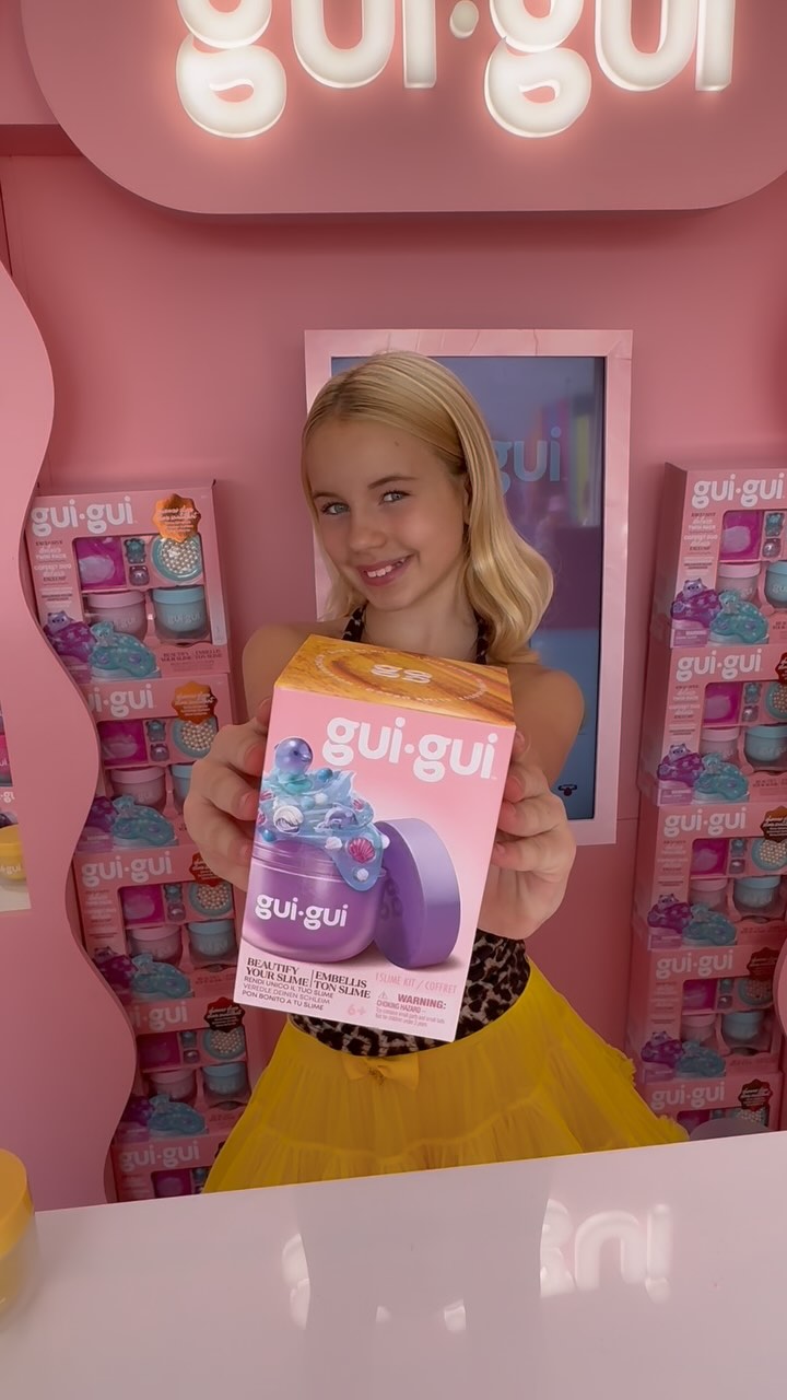 Instagram post by @sienna_sisi_andmama for The Entertainer. Caption reads: Join us for this summers hottest glow up....