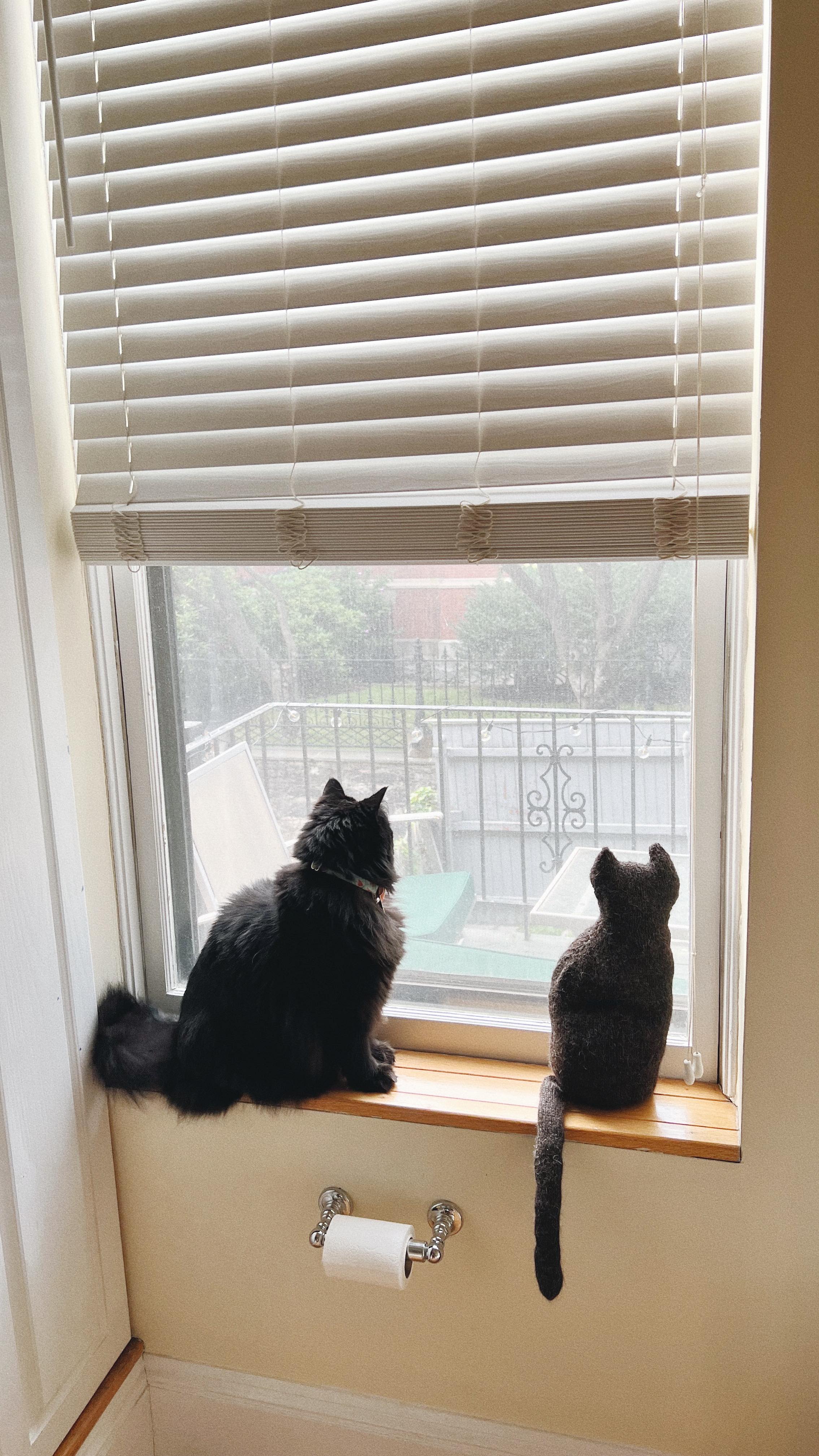 Instagram post by @pearly.mades for Knit Picks. Caption reads: my solution to Liam not letting us get a second....