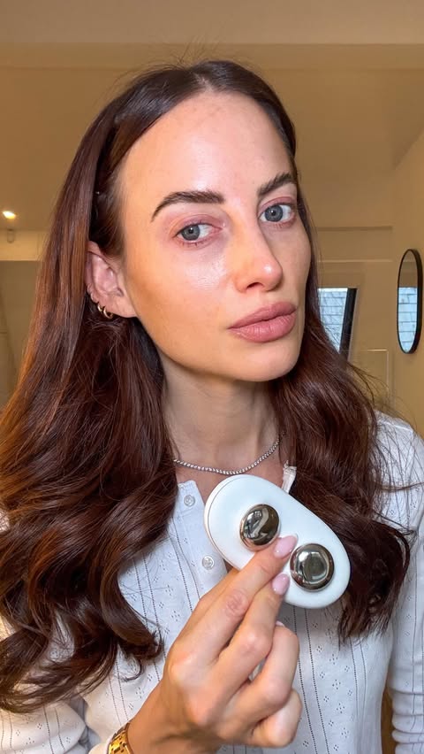 Instagram post by @rosiefortescue for ZIIP Beauty. Caption reads: Glass Skin in 4 minutes 😱 The @ziipbeauty Halo is....