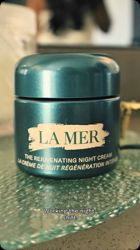 Instagram post by @so_thats_toya for LA MER. Caption reads: [...] Silk pajamas, a little self care, and @lamer....