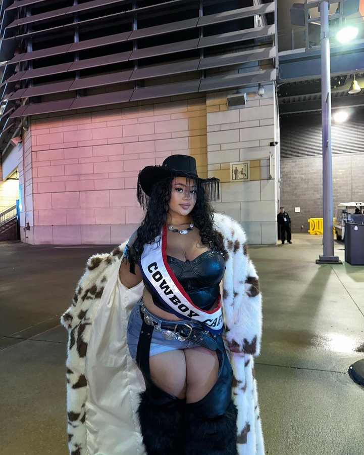 Instagram post by @phaithmontoya for Citi. Caption reads: #ad thank you @citibank for sending me to the....