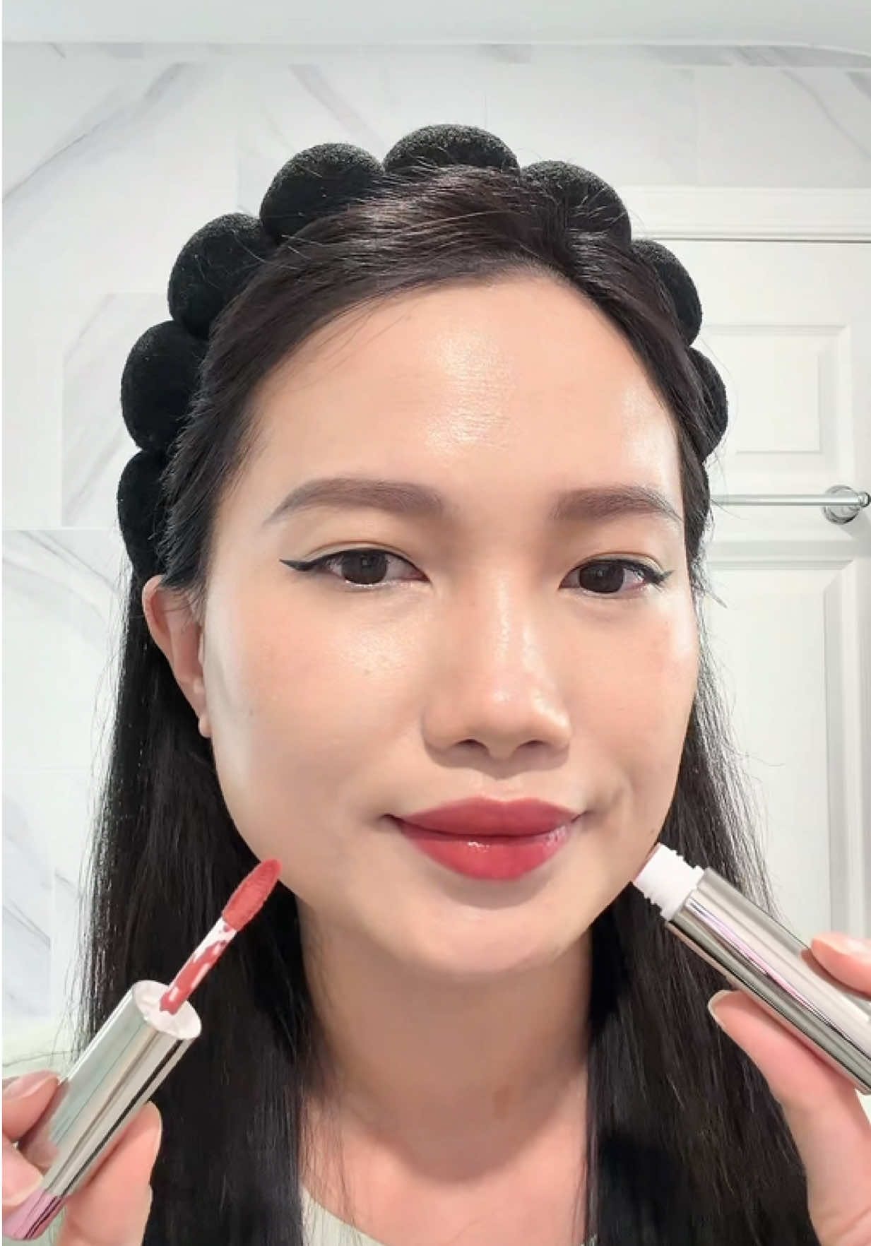 TikTok post by @mitipuu for Timephoria Store. Caption reads: @Timephoria US Store #lips #makeup #timephoria....