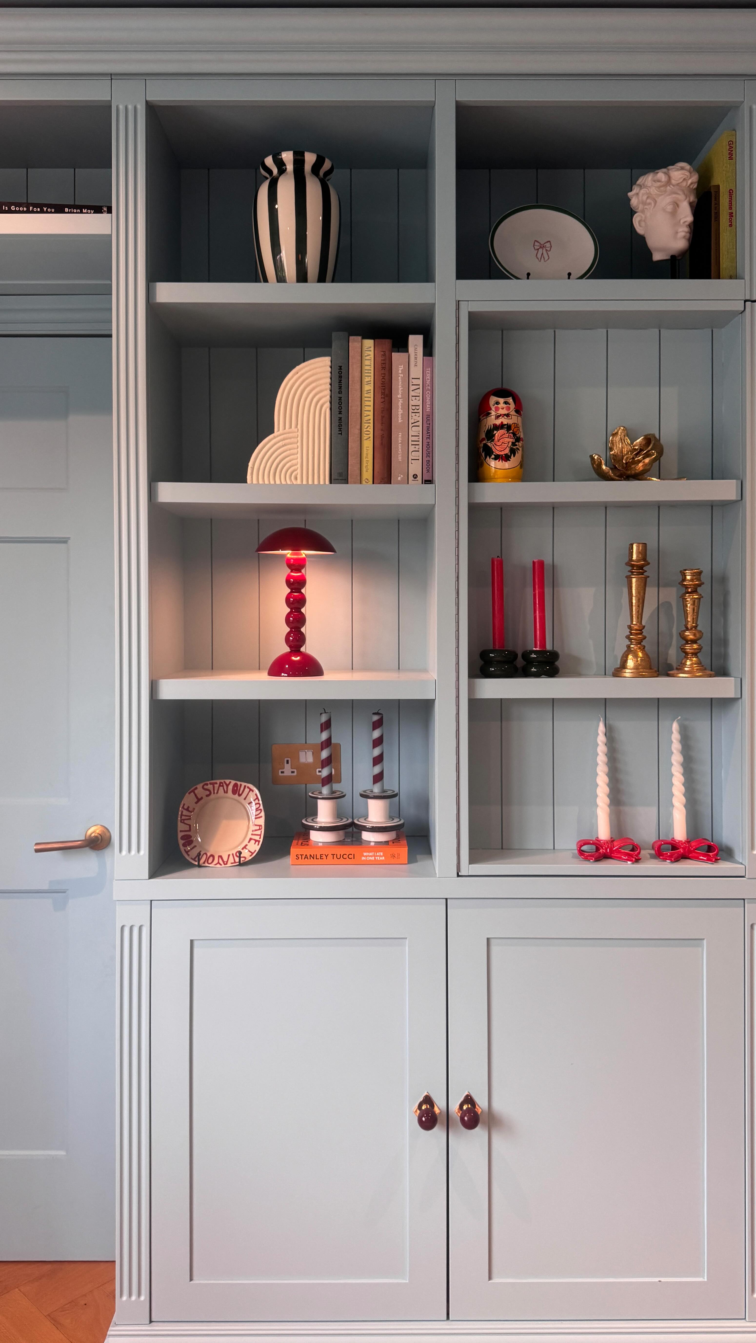 Instagram post by @houselust for Addison Ross. Caption reads: [...] No clutter. Just bold design by....