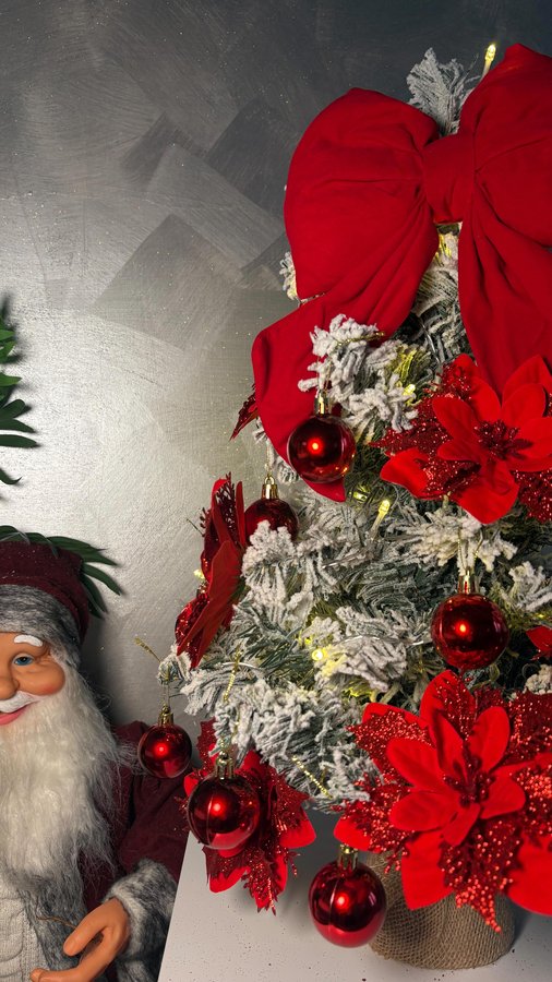 Instagram post by @noel_zhgjuni for Temu. Caption reads: Again I know it’s early BUT these things sell out....