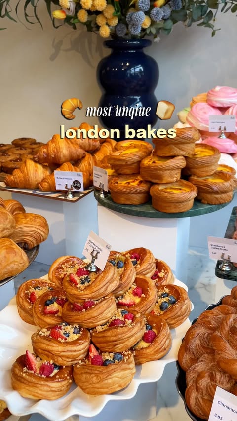 Instagram post by @foodwmel for Joli. Caption reads: [...] stop thinking about 🥐 i teamed up with....