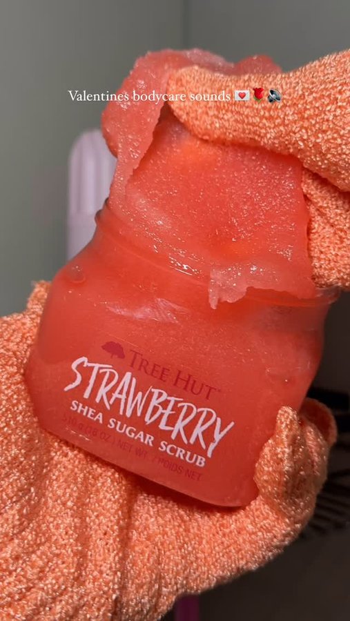 Instagram post by @youglowgrrl for mallowsbeauty. Caption reads: Happy Valentines Day my loves!!!♥️ 

Valentines....