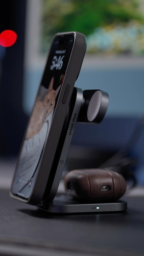 Instagram post by @marinaemonteiro for Aukey. Caption reads: [...] best portable 3-in-1 charger! Get your AUKEY....