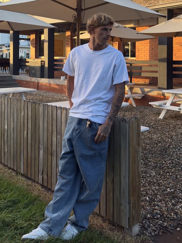 Instagram post by @dustyxdavis for City Beach. Caption reads: outside in my @citybeachaustralia....