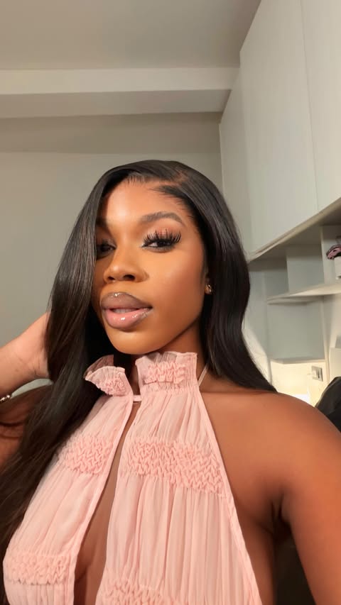 Instagram post by @sena__v for Nadula. Caption reads: @nadulahair 13x4 Chestnut Brown Ombre
Yaki....