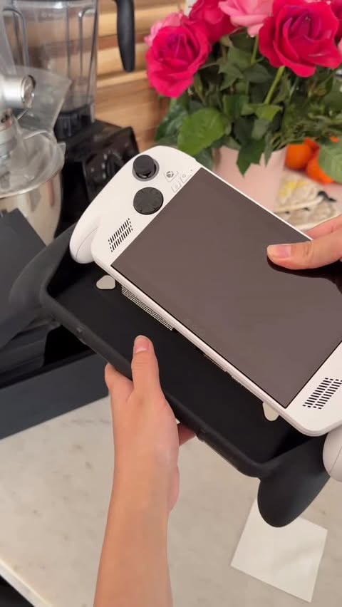 Instagram post by @peachietech for Dbrand. Caption reads: [...] get damaged! You can save 10% on all @dbrand....