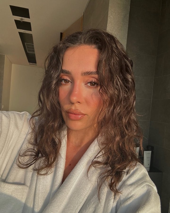 Instagram post by @betul for SENSAI Cosmetics. Caption reads: Anzeige| Skincare that hits different ....