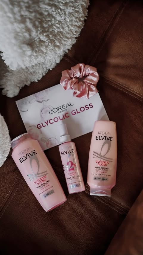 Instagram post by @janicejadearries for L'Oréal Professionnel Paris. Caption reads: L'Oréal Paris Glycolic Gloss Range has just made....