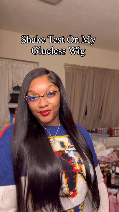 Instagram post by @jamnice11_11 for Luvme Hair. Caption reads: ✨ @luvmehair Hair Shake Test 💕 Use code “JAM11”....