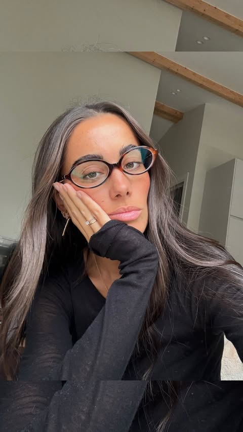 Instagram post by @aldarasm for Everlane. Caption reads: [...] chic set “The Great Indoors” by @everlane....