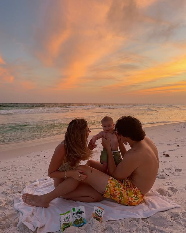 Instagram post by @mccall.mitchell for Gimme Seaweed. Caption reads: [...] I’m so excited to be partnering with....