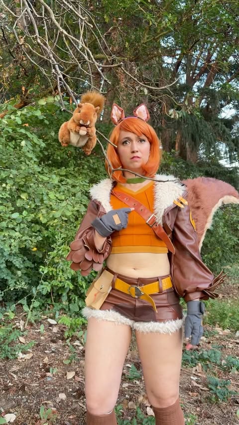 Instagram post by @oliviabettyrain for Miccostumes. Caption reads: [...] Thrones Wishlist, thank you! Made by....