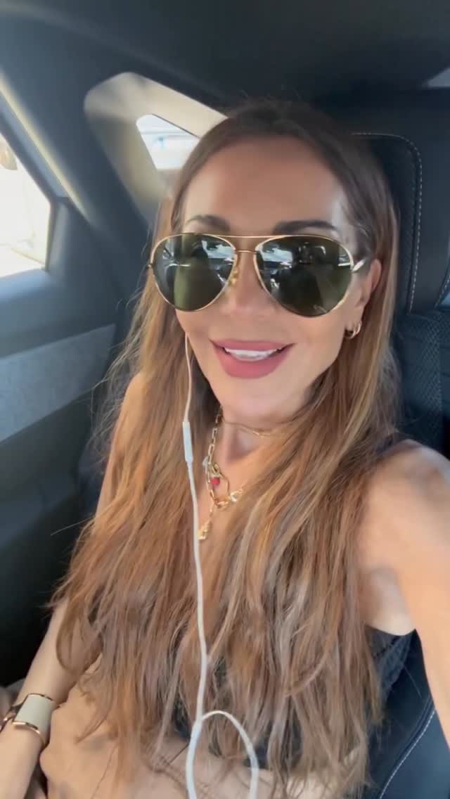 Instagram post by @desp1navandi for Galaxias Live Productions. Caption reads: 📣 6 Αυγούστου, σας περιμένουμε 👉 στο Ανοιχτό....