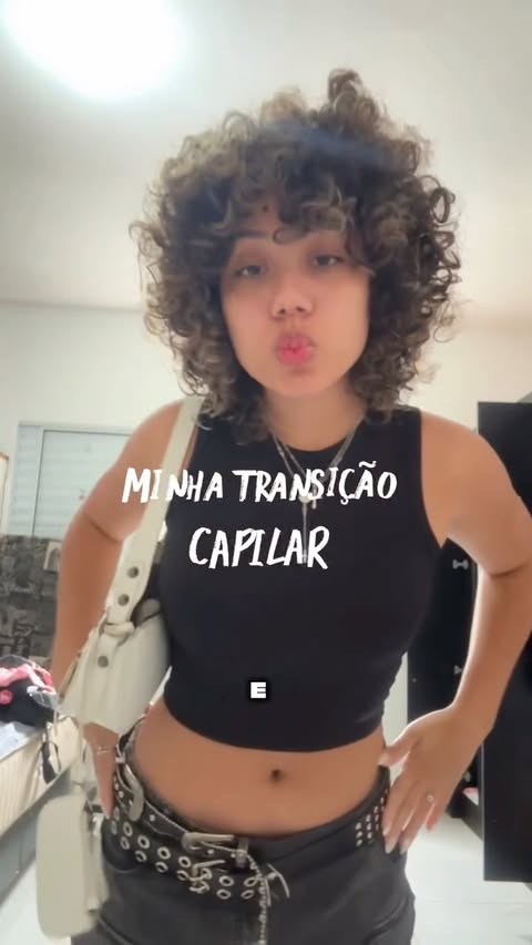 Instagram post by @ice_ackles for AliExpress. Caption reads: Dica de aonde achar laces ☝️🤓 

#transicaocapilar....