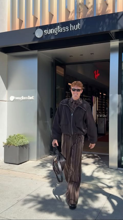 Instagram post by @joshuajohnston for Sunglass Hut. Caption reads: [...] shopping experience with me at @sunglasshut....