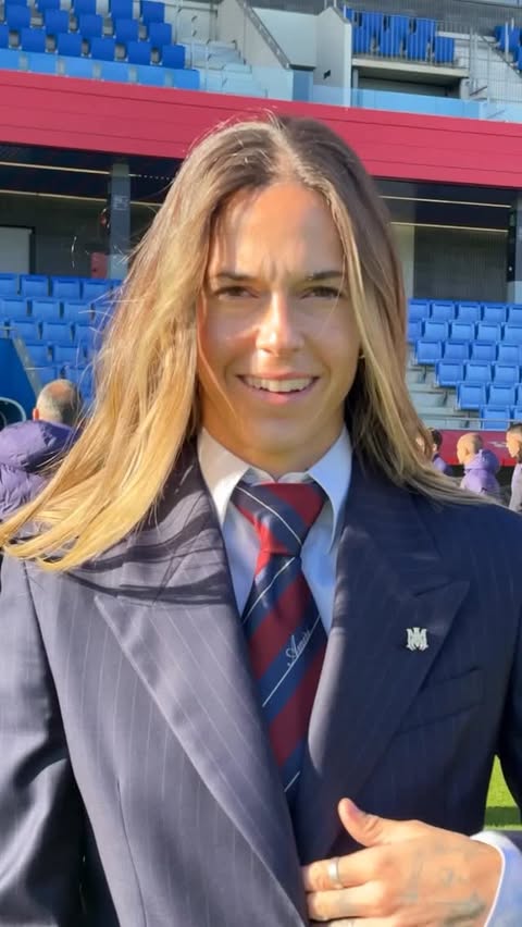 Instagram post by @fcbfemeni for AMIRI. Caption reads: [...] darrere de càmeres 🎥👀 @amiri 👔.