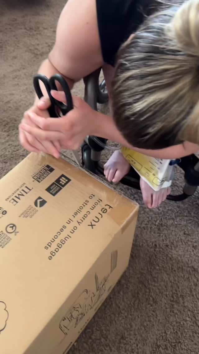 Instagram post by @tracy_otto for TernX. Caption reads: [...] the ULTIMATE baby travel solution @myternx....