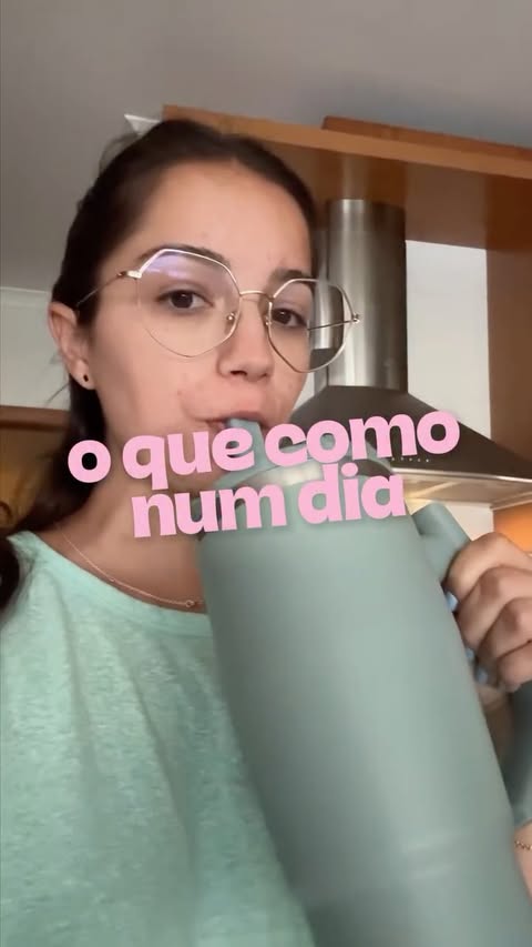Instagram post by @mjreads__ for Zumub. Caption reads: oferta pub MJREADS para desconto na @zumub.pt.