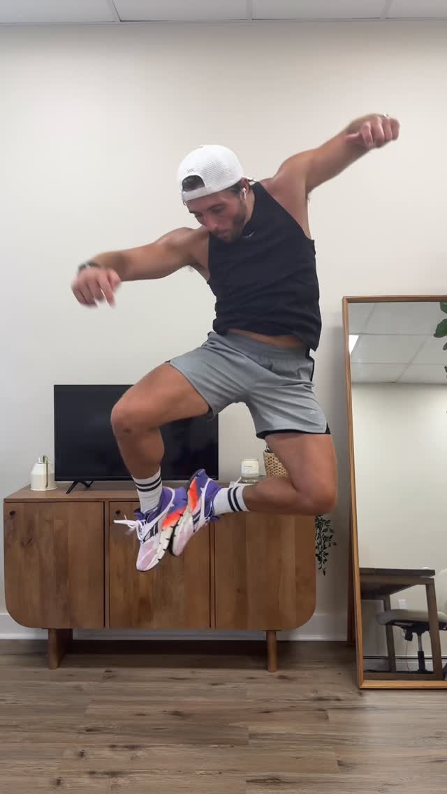 Instagram post by @themattyrossi for Reebok. Caption reads: The Reebok FloatZig 2 Running Shoes make even the....