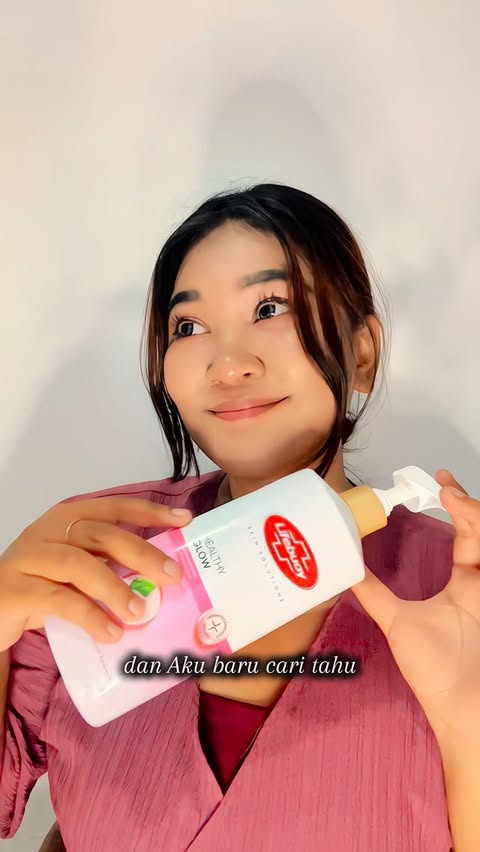 Instagram post by @jefsiamore for Lifebuoy. Caption reads: Kulit kering, kulit kusam pakai @lifebuoyid kalau....