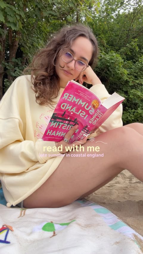 Instagram post by @simaaykin for Pan Macmillan. Caption reads: [...] by kristin hannah @bookbreakuk @panmacmillan....