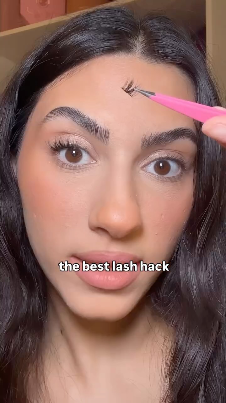 Instagram post by @beautybyminks for impressbeauty. Caption reads: @impresslashes the best for anyone who has trouble....