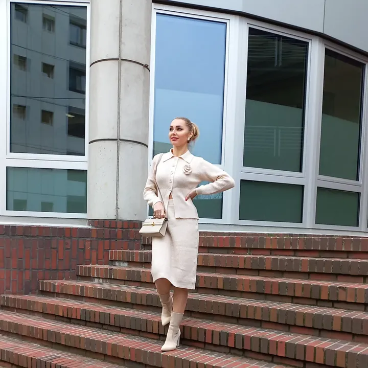 Instagram post by @olga_ghahrem for StyleWe. Caption reads: 🫶🥼Stylewe Black Friday🖤💣 Fashion....