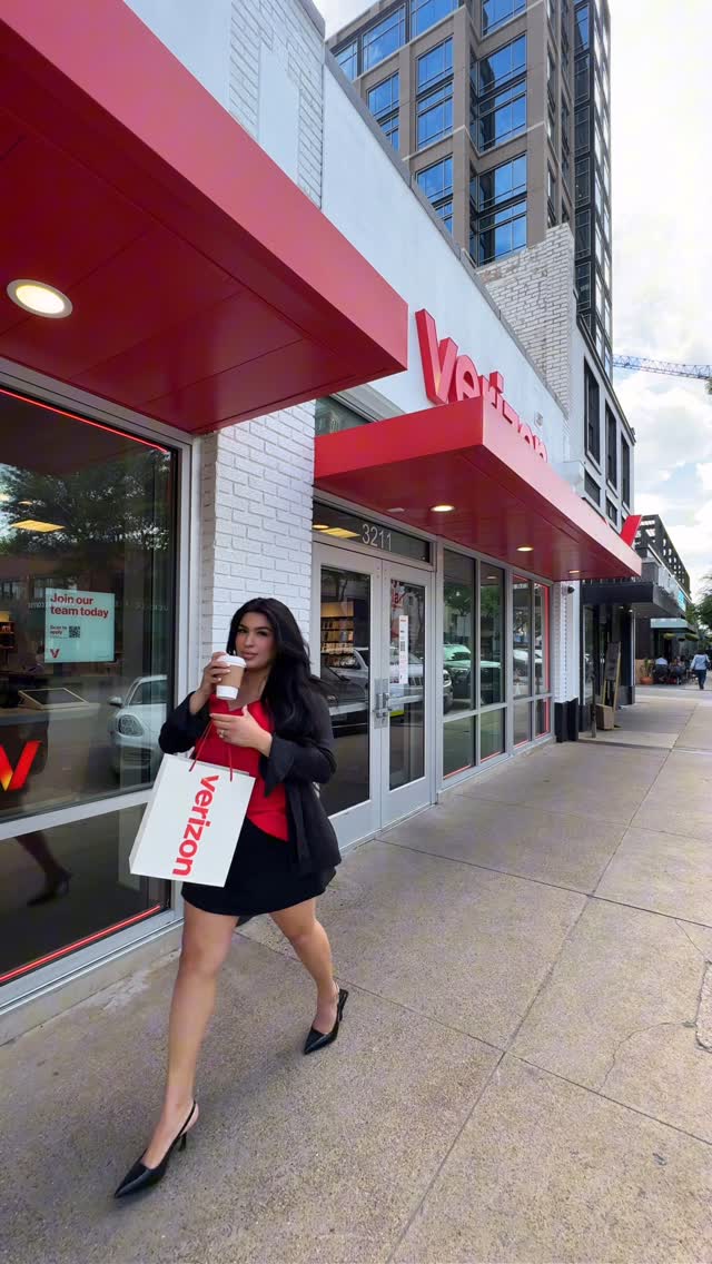 Instagram post by @evelynjuarezofficial for Verizon. Caption reads: #VerizonPartner I’m usually spending my husband’s....