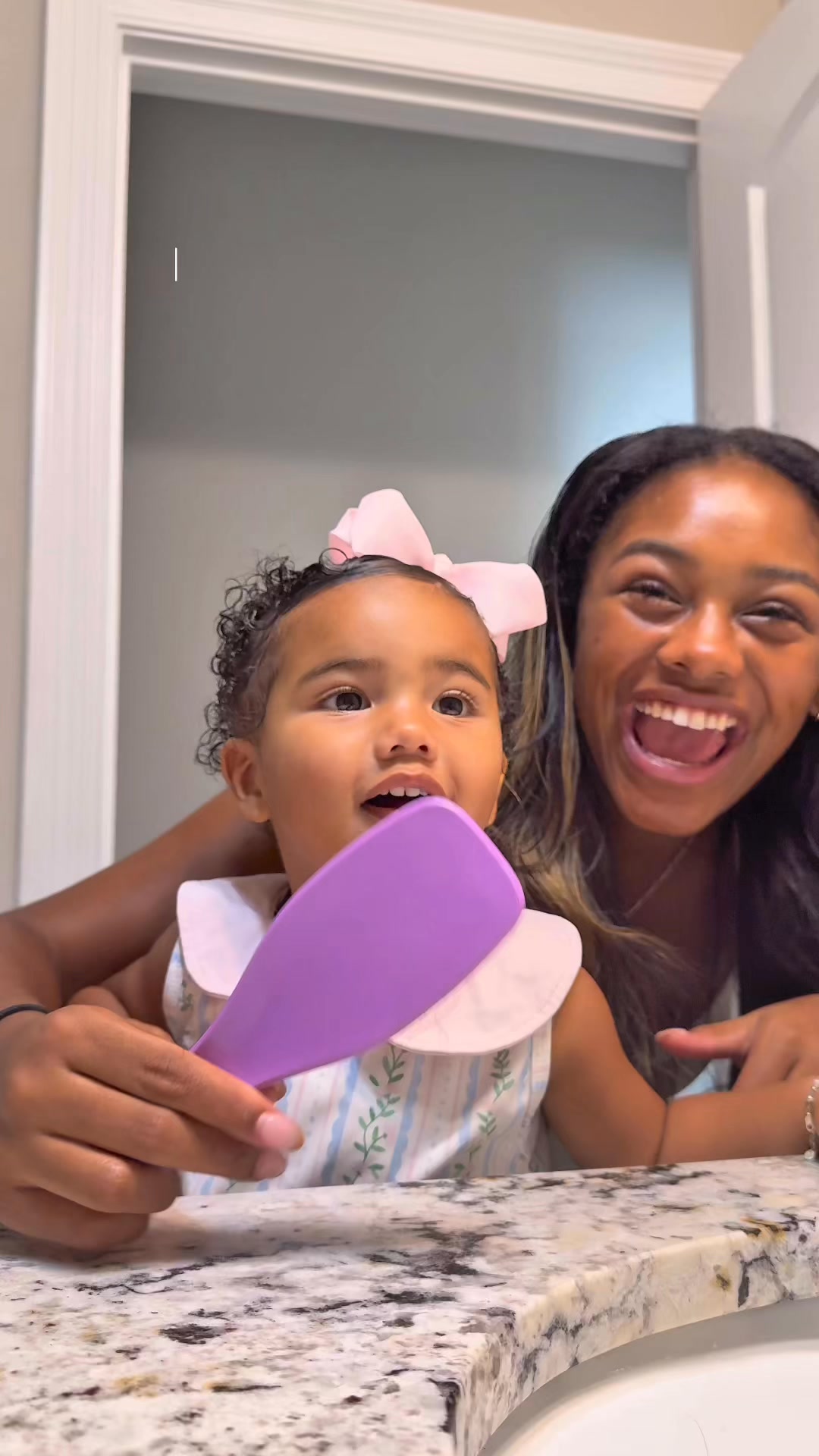 Instagram post by @iimlexiirose for Tangle Teezer. Caption reads: looking good AND feeling good with my mini....