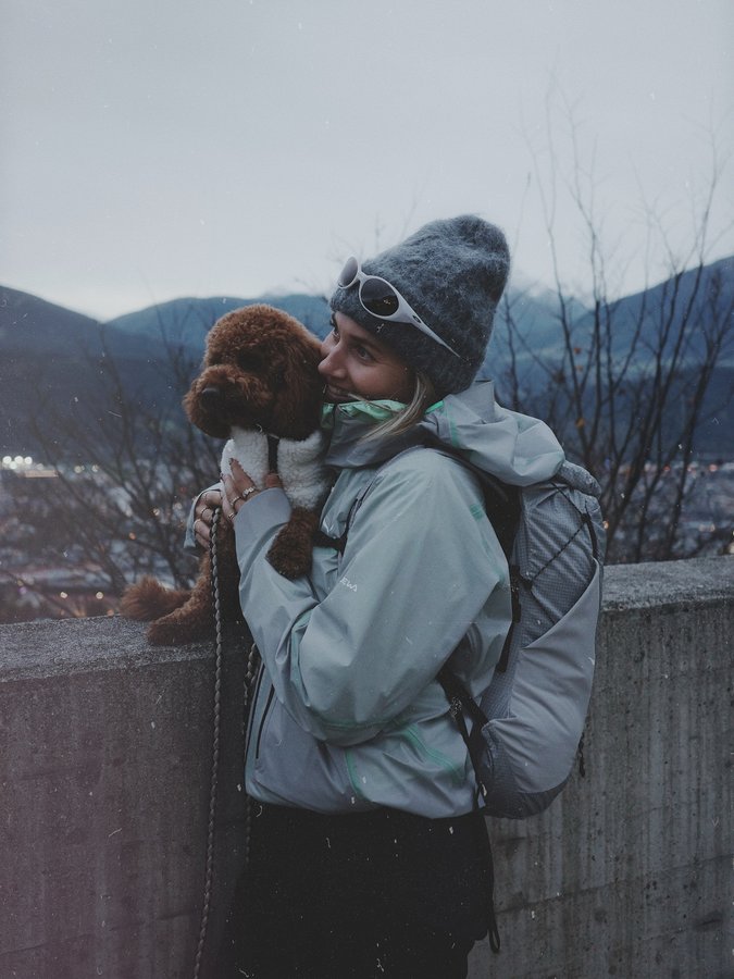 Instagram post by @katharinaannamaria for SALEWA. Caption reads: SET THE TONE 🌀
speed-hiking, pizza and mountain....