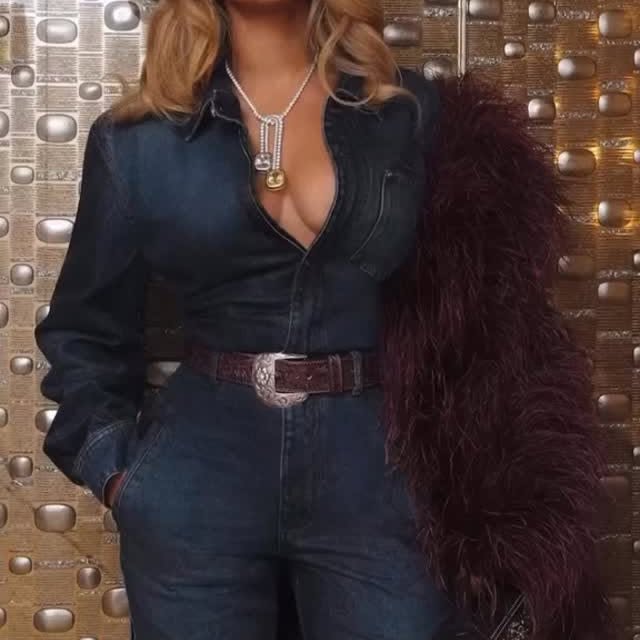 Instagram post by @ideservecouture for Messika. Caption reads: Beyoncé’s @messika necklace is a stunner. Here is....