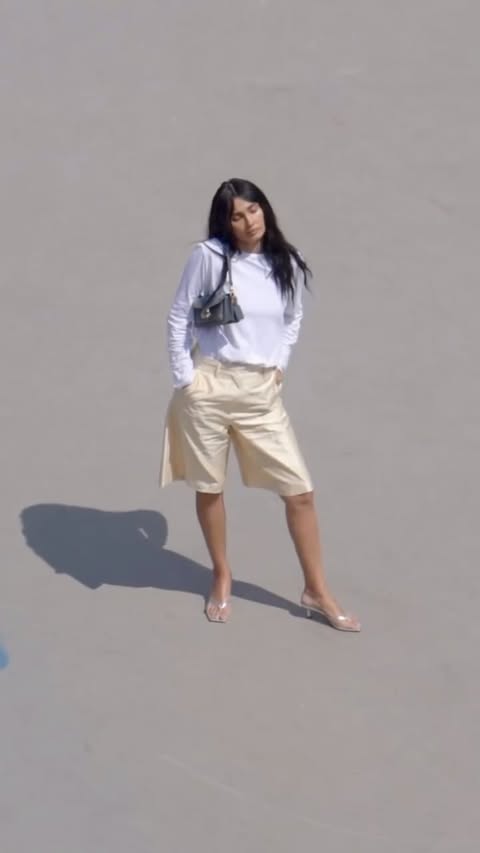Instagram post by @wanalimar for Zalando. Caption reads: [...] not a crane shot 🥰🧑🏻‍🩰@coach @zalando....