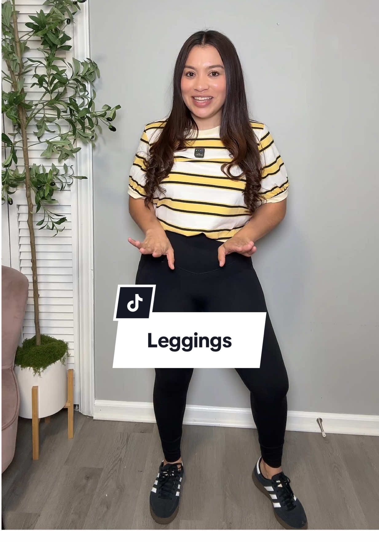 TikTok post by @jaznick1 for SIINSIIN.US. Caption reads: [...] #leggings #basics #ootd #tiktokshop....