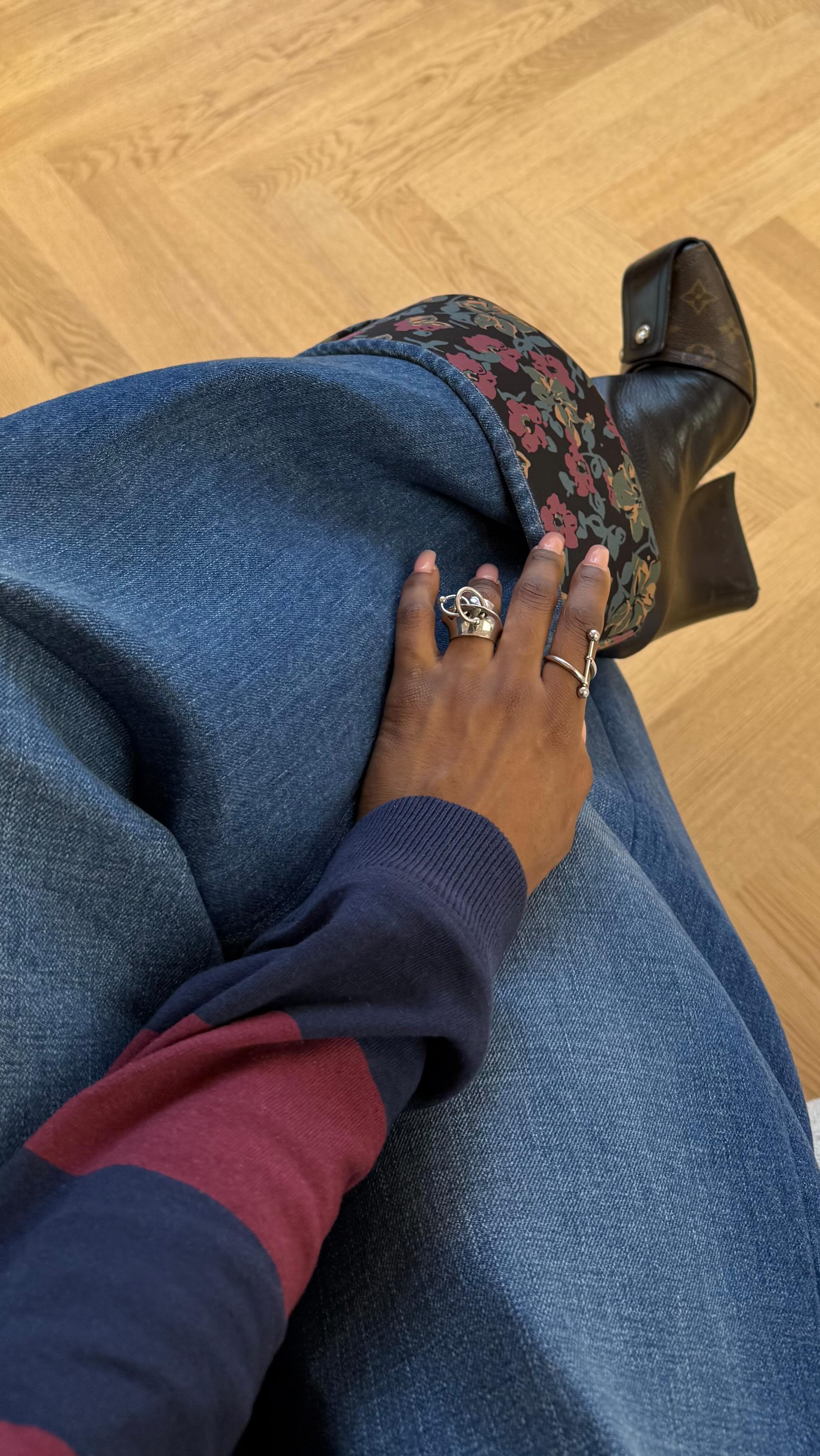 Instagram post by @sheneawalker for Freeform. Caption reads: [...] Runway Watch Kit, tuned in Thursdays to....