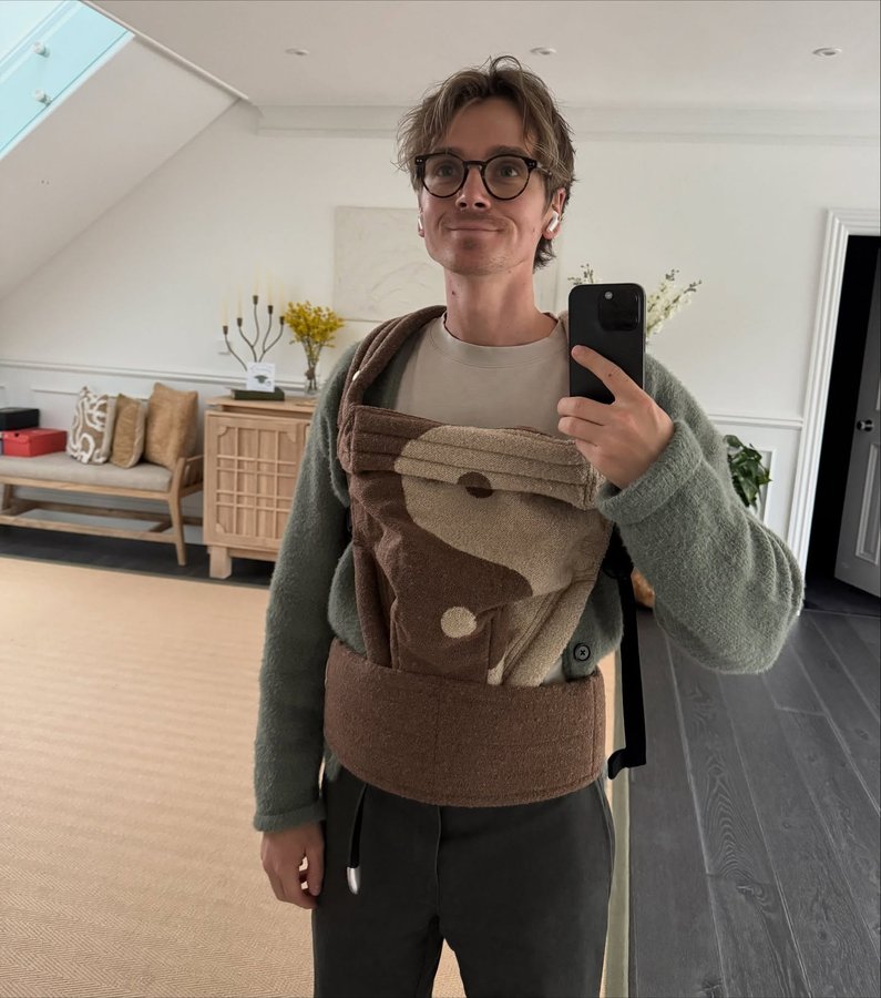 Instagram post by @joe_sugg for Childs Farm. Caption reads: The biggest dump I’ve done.. on a Saturday. 

1.....