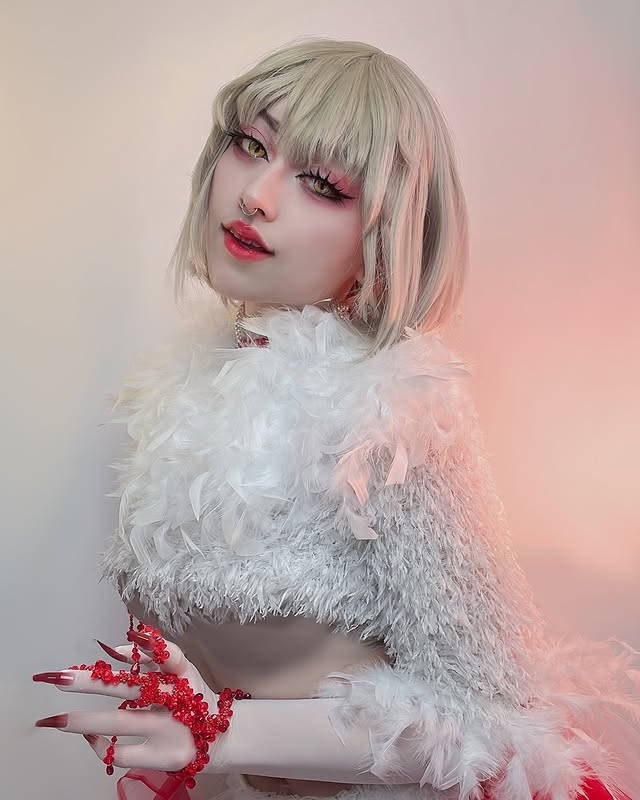 Instagram post by @cia_2morrow for Candylens. Caption reads: [...] - Dungeon Meshi . Thanks so much to....