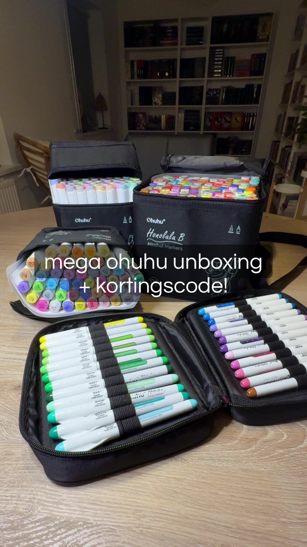 TikTok post by @lenaleest for Ohuhu. Caption reads: Ik ben blij. 🥹 Thank you @Ohuhuart *gifted*....