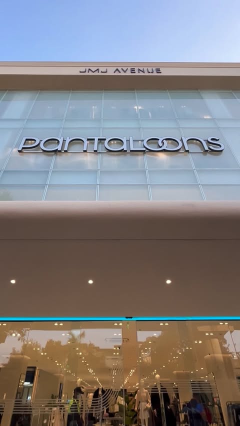 Instagram post by @unseen.delhi for Pantaloons. Caption reads: [...] a whole new fashion address!....