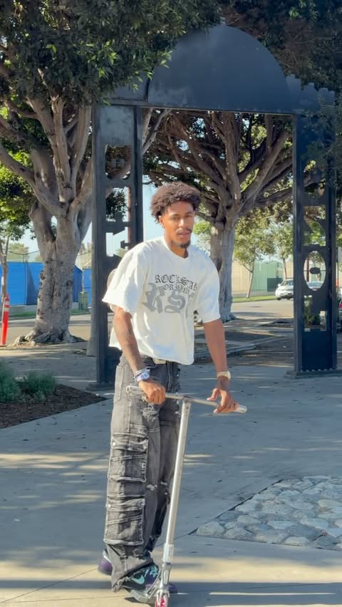 Instagram post by @dejiontaylor for Rockstar Original. Caption reads: @rockstaroriginal Use Code (DEJIONTAYLOR10) [...].