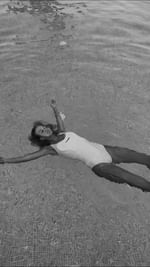 Instagram post by @josefinehj for JIL SANDER. Caption reads: @jilsander 🤍 Annonce.