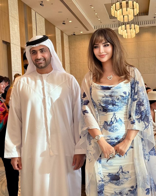 Instagram post by @sami_ra526 for Burj Khalifa by Emaar. Caption reads: ɴɪɢʜᴛ ᴏꜰ ʙᴇɪᴊɪɴɢ ɪɴ ᴅᴜʙᴀɪ 
what a honor again Meet....