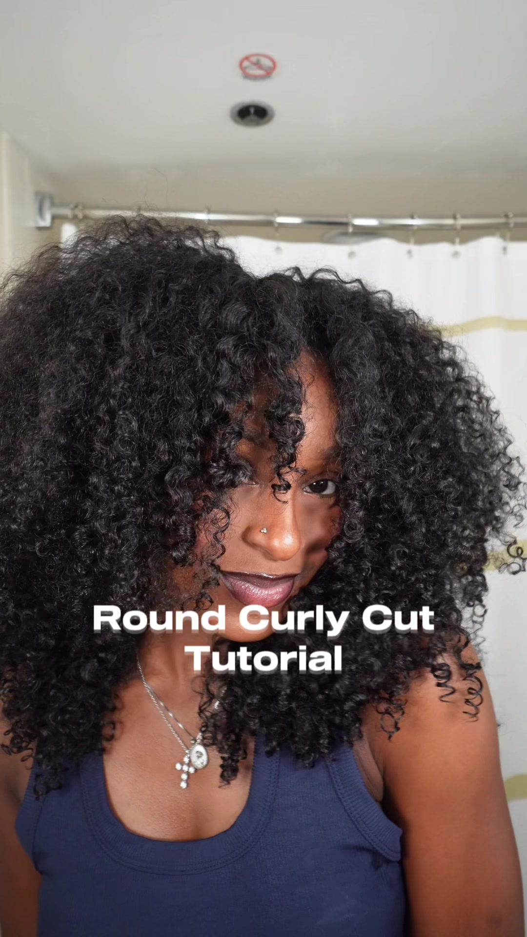 TikTok post by @itsjazminerenee for Wigfever. Caption reads: [...] a full curly look in minutes! Wig from....