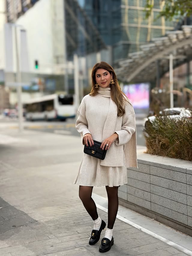 Instagram post by @noor.odehh for Trendyol. Caption reads: Cozy winter look for this weather ☔️💕 - outfit on....