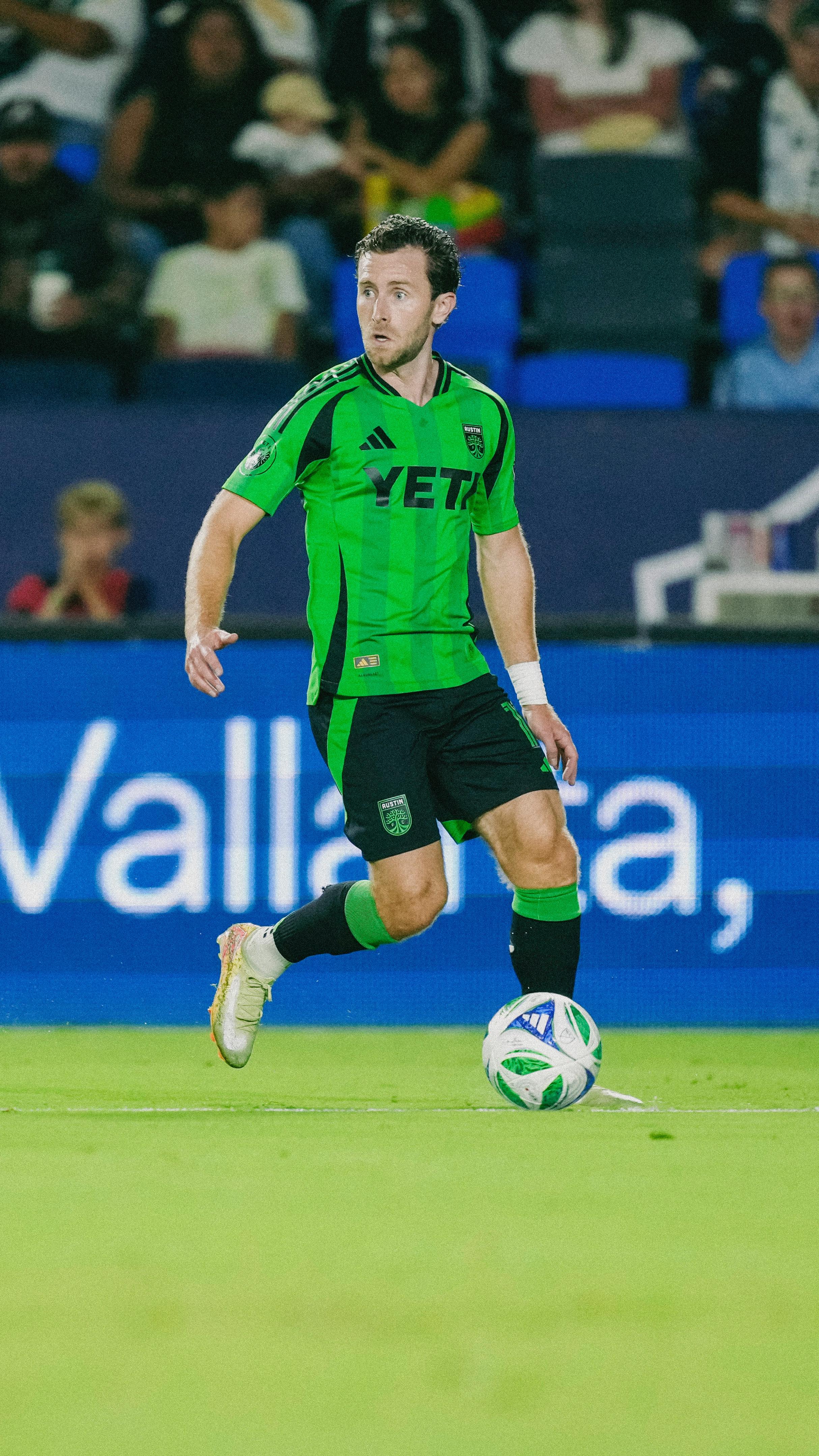 Instagram post by @austinfc for Michelob ULTRA. Caption reads: [...] points out in LA! 

#AustinFC x....